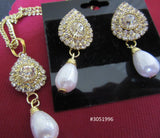 Pendant 3051996 Pendant Earrings Set Designer Traditional Pendant Earrings