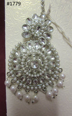 Tikka 3051779 Indian Designer Maang Silver Stones Pearl Beads